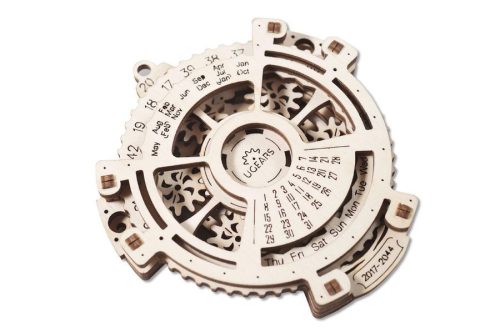 Ugears Dátum Navigátor - mechanikus modell